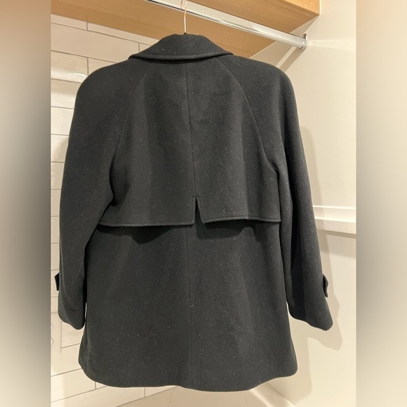 Mackintosh Vintage 100% Wool Peacoat. Women’s size 10P. Black with gold buttons. - Picture 7 of 11